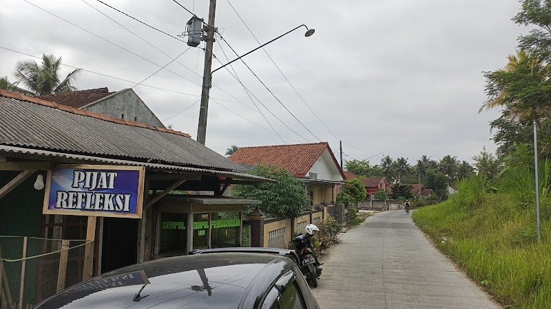 Mengapa Tukang Pijat Refleksi di Cilacap Jadi Pilihan Utama Warga?